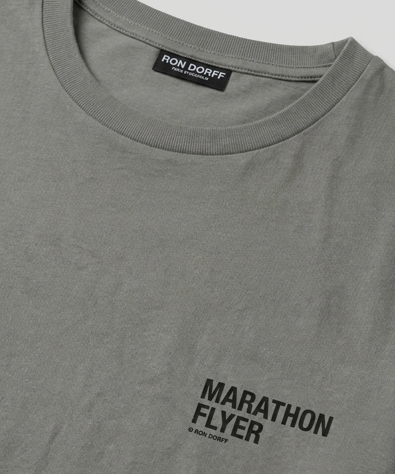 Organic Cotton T-Shirt "MARATHON FLYER": Army Green - Image 4