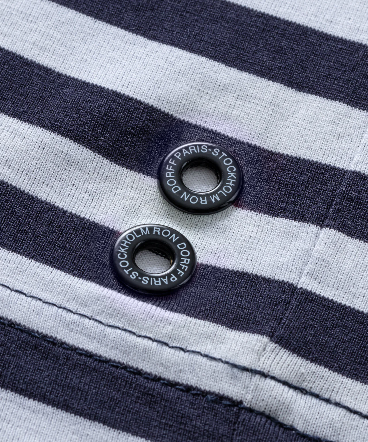 Crew Neck T-Shirt Eyelet Edition: Navy/White - Image 4