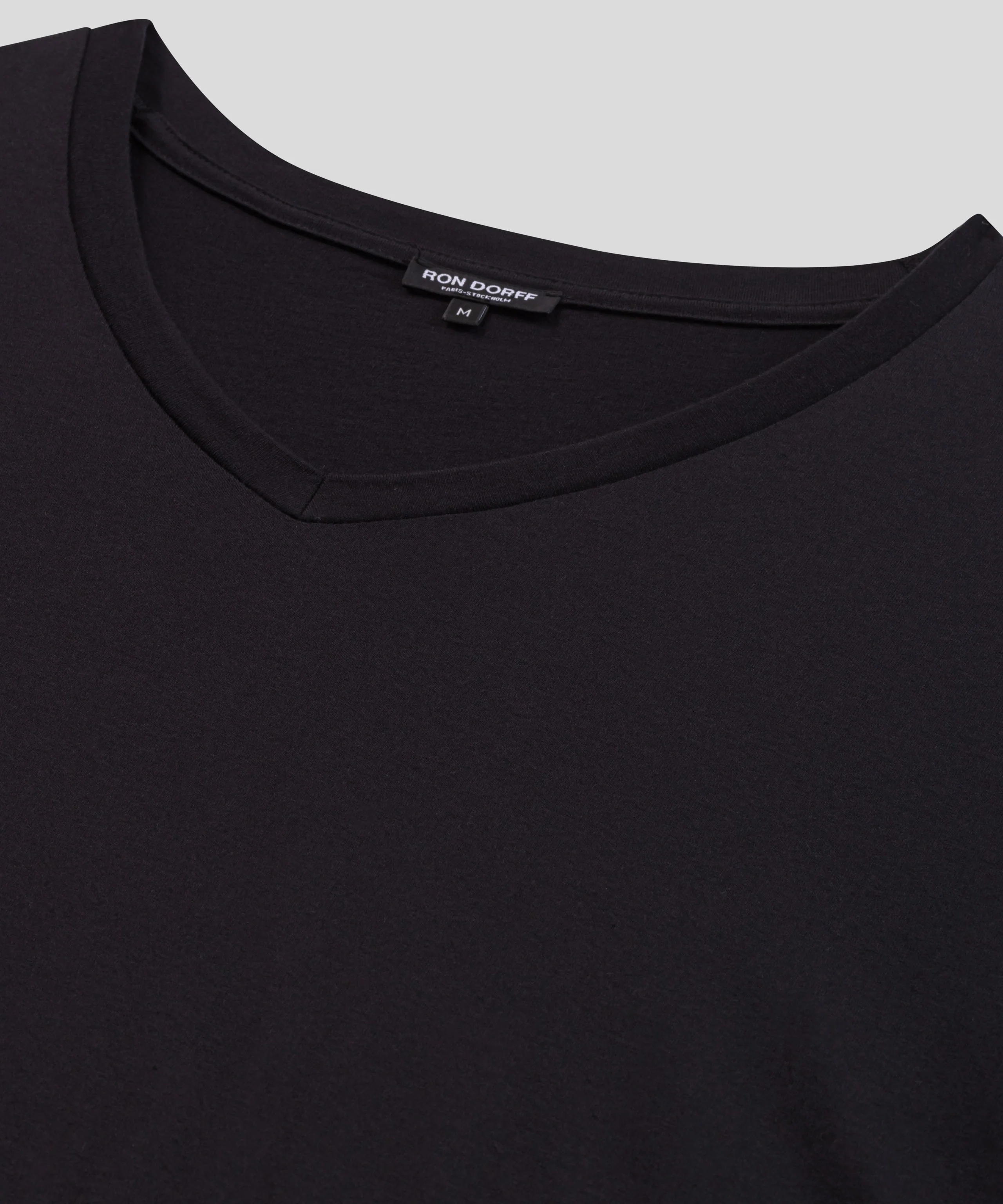 V Neck T-Shirt Eyelet Edition: Black - Image 4